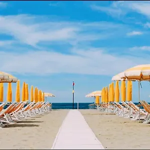 La Espanola Marina Di Appartamento Massa (Tuscany)